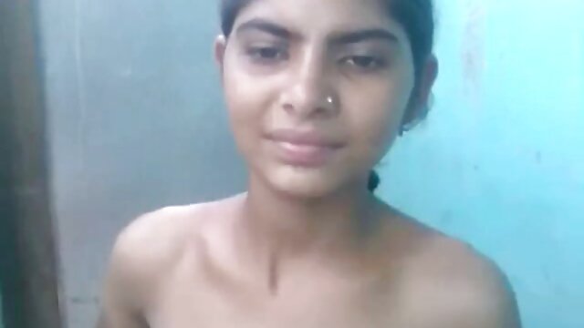 Une mature allemande avec un jeune porno clásico castellano homme