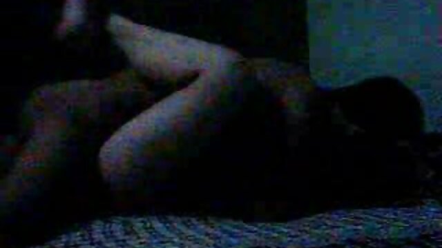 MILF rubia sexy se deja follar por porno clasico antiguo un chico