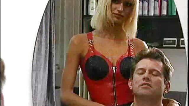 Molestando porno clasico argentino a su hermanastra Bailey Brooke