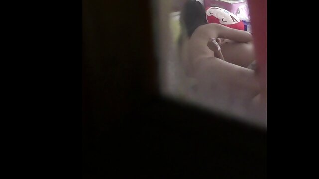 Ordeño de videos pornos clásicos tetas y fisting de coño en la cámara